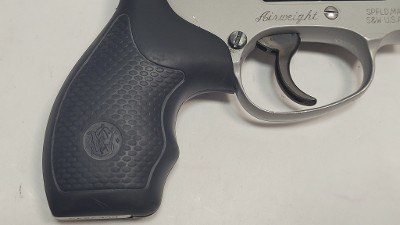 SMITH & WESSON 642-2 .38 S&W - Image 6 of 7