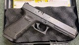 GLOCK G35 Gen 4 .40 S&W - 2 of 3