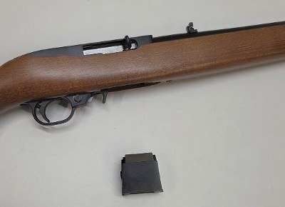RUGER 10/22 22 LONG (22L) - Image 8 of 9
