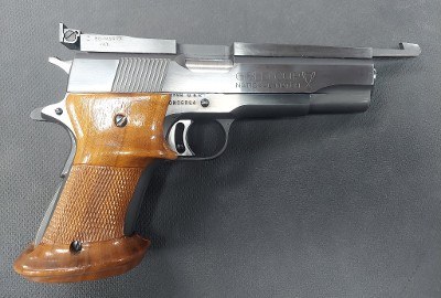 COLT GOLD CUP NATIONAL MATCH .45 ACP - Image 3 of 17