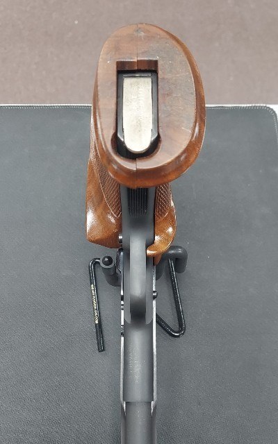 COLT GOLD CUP NATIONAL MATCH .45 ACP - Image 6 of 17