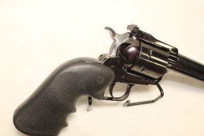RUGER NEW MODEL SUPER BLACKHAWK .44 MAGNUM - Image 4 of 4