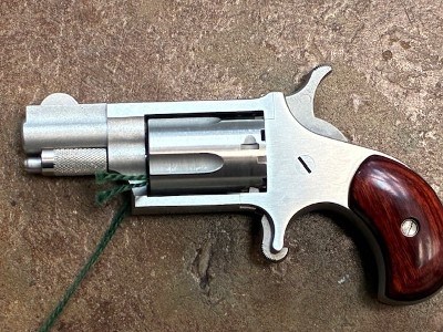 NORTH AMERICAN ARMS MINI REVOLVER 22 .22 LR - Image 1 of 4
