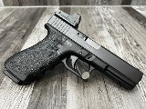GLOCK 22 GEN 3 40 Smith & Wesson - 2 of 4