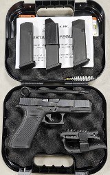 GLOCK G17 GEN5 FS 9MM LUGER (9x19 PARA) - 1 of 5