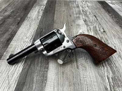 HERITAGE MFG. BARKEEP .22 LR - Image 1 of 4