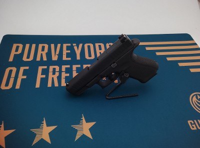 GLOCK G44 .22 LR - Image 1 of 3