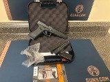 GLOCK G17L GEN 5 MOS 9MM LUGER (9X19 PARA) - 1 of 5