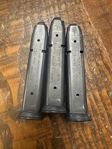 SIG SAUER P229 .40 S&W - 3 of 7