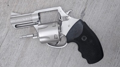 CHARTER ARMS BULLDOG .45 COLT/.45 ACP - Image 3 of 9