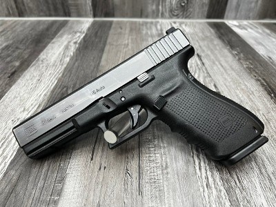 GLOCK 21 GEN 4 45 ACP (45 Auto) - Image 1 of 4