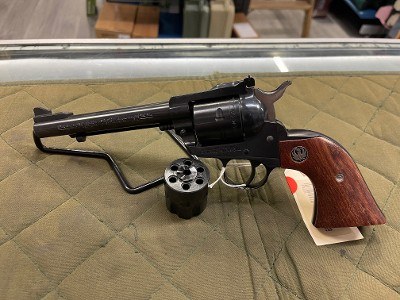 RUGER new model single 6 .22 CAL - Image 1 of 5