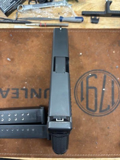 GLOCK G21 SF .45 ACP - Image 4 of 4