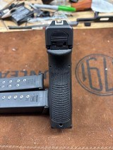GLOCK G21 SF .45 ACP - Image 3 of 4