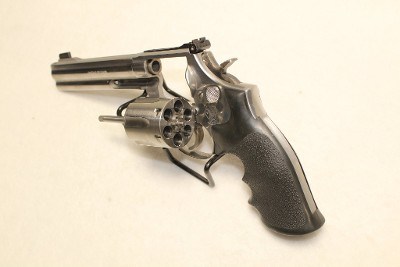 SMITH & WESSON 686 .357 MAG - Image 5 of 5