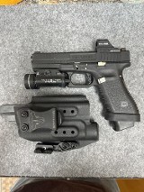 GLOCK 17 9MM LUGER (9x19 PARA) - 1 of 3
