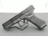 GLOCK G22 GEN 5 .40 S&W - 1 of 3
