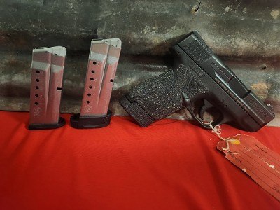 SMITH & WESSON M&P 9 SHIELD 9MM LUGER (9X19 PARA) - Image 1 of 3