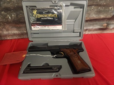 BROWNING BUCK MARK PLUS .22 LR - Image 1 of 3