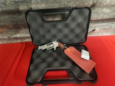 NORTH AMERICAN ARMS 22LR .22 LR - Image 1 of 3