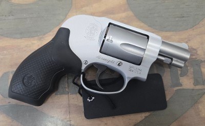 SMITH & WESSON 638-3 .38 SPL - Image 2 of 2