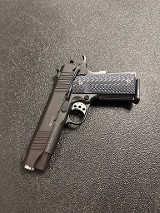 MAGNUM RESEARCH DESERT EAGLE 1911 C .45 ACP - Image 1 of 3