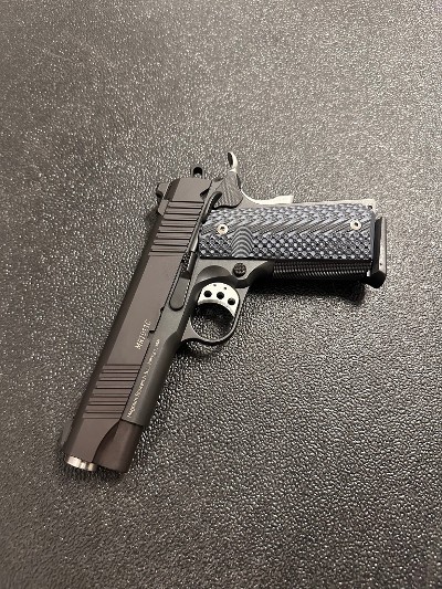 MAGNUM RESEARCH DESERT EAGLE 1911 C .45 ACP - Image 1 of 3