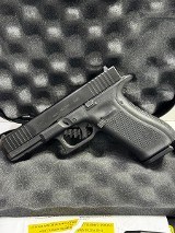 GLOCK 17 GEN 5 9MM LUGER (9x19 PARA) - 2 of 3