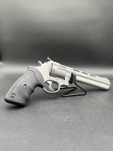 TAURUS 44 .44 MAGNUM - 1 of 3
