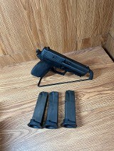 SIG SAUER SP2022 .40 S&W - 3 of 3