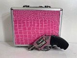 CHARTER ARMS THE CHIC LADY .38 SPL - Image 1 of 3