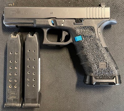 GLOCK G22GEN 4 .40 S&W - Image 3 of 3