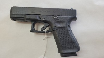 GLOCK 19 GEN 5 9MM LUGER (9x19 PARA) - Image 1 of 3