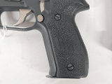 SIG SAUER P226 Stainless Two-Tone w/6 Magazines, Holster .40 S&W - 3 of 3