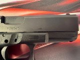 GLOCK 23 GEN 4 .40 S&W - 3 of 3