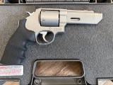 SMITH & WESSON 629 V-COMP PERFORMANCE .44 MAGNUM - 2 of 3
