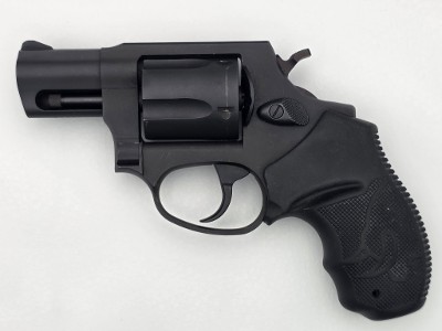 TAURUS 85 .38 SPL - Image 1 of 2