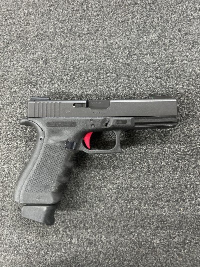 GLOCK G17 GEN 4 9MM LUGER (9x19 PARA) - Image 1 of 2