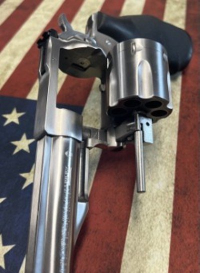 RUGER Redhawk .44 MAGNUM - Image 1 of 3