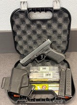 GLOCK GLOCK G22 GEN3 .40 S&W - Image 1 of 3