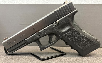 GLOCK GLOCK G22 GEN3 .40 S&W - Image 2 of 3
