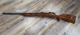 WEATHERBY MKV DELUXE .300 WBY MAG - Image 2 of 3