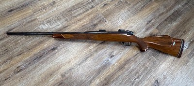 WEATHERBY MKV DELUXE .300 WBY MAG - Image 2 of 3