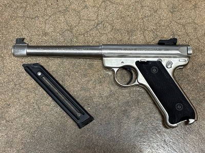 RUGER MARK II TARGET .22 LR - Image 1 of 3