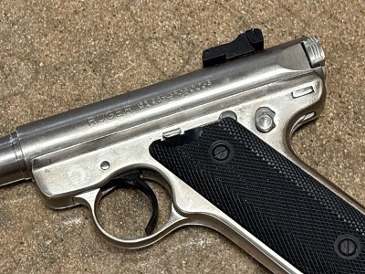 RUGER MARK II TARGET .22 LR - Image 2 of 3