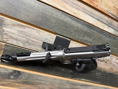 SMITH & WESSON SW22 VICTORY .22 LR - Image 3 of 3