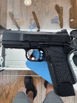 WILSON COMBAT SFX9 Subcompact 9MM LUGER (9x19 PARA) - Image 2 of 3