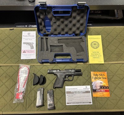 SMITH & WESSON M&P 45 COMPACT.45 ACP - Image 1 of 3