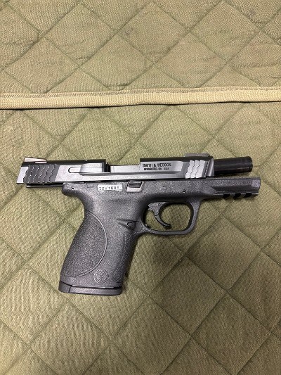 SMITH & WESSON M&P 45 COMPACT.45 ACP - Image 2 of 3