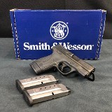 SMITH & WESSON M&P 40 SHIELD 40 Smith & Wesson - 1 of 3
